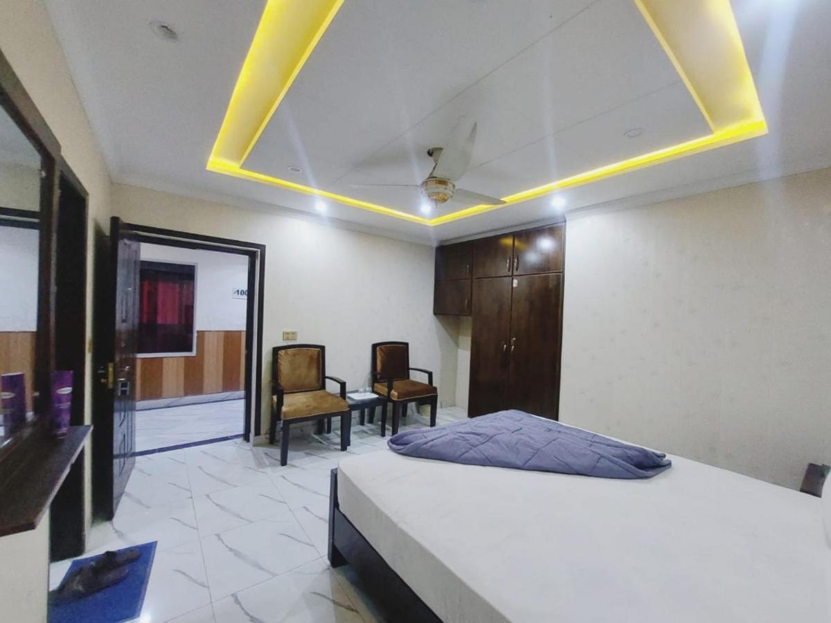 Hotel White Pearl 라호르 외부 사진